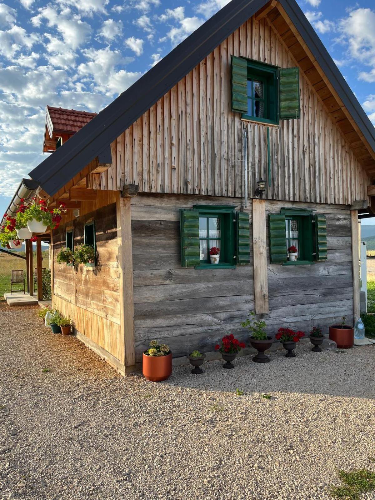 Wooden House Ante Self Check - In And Check - Out Daire Otočac Dış mekan fotoğraf